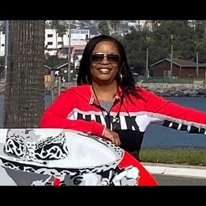 Meet your Posher, Anita